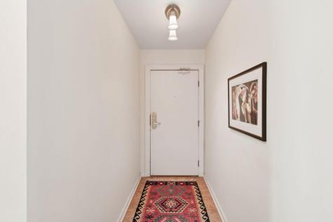1235 Yale Place Minneapolis MN 55403