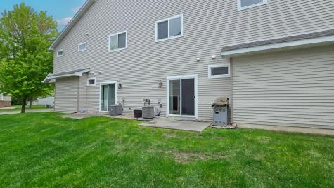 1283 County Road D Circle E Vadnais Heights MN 55109