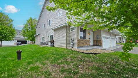 1283 County Road D Circle E Vadnais Heights MN 55109