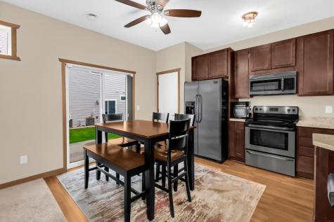 1283 County Road D Circle E Vadnais Heights MN 55109