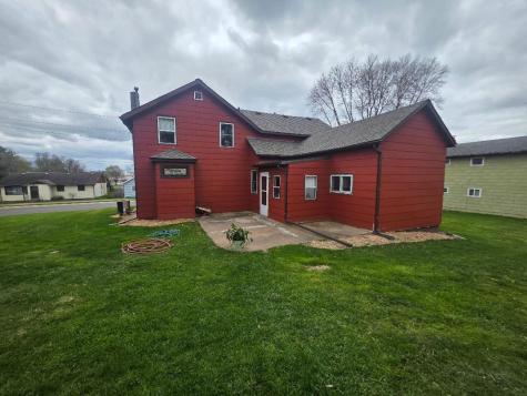 1120 Foster Street Cumberland WI 54829