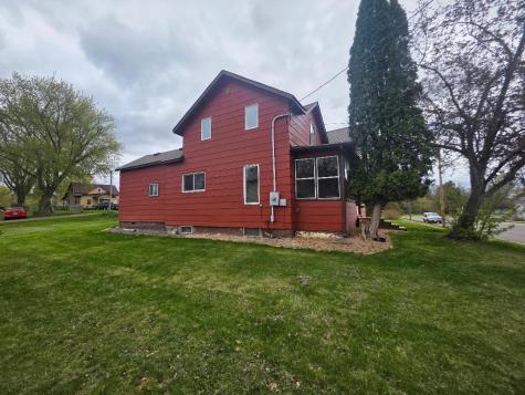 1120 Foster Street Cumberland WI 54829