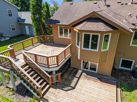 17446 Goldenview Avenue Lakeville MN 55044