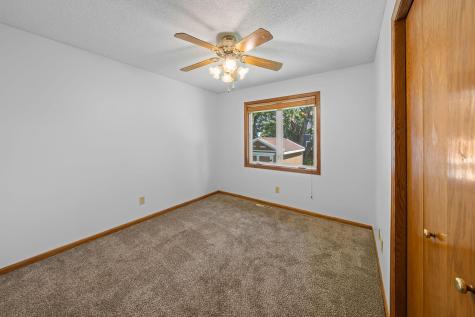 17446 Goldenview Avenue Lakeville MN 55044