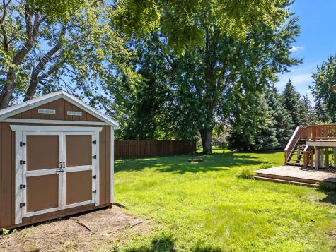 17446 Goldenview Avenue Lakeville MN 55044