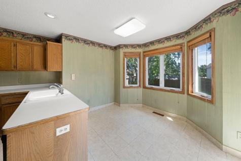 17446 Goldenview Avenue Lakeville MN 55044