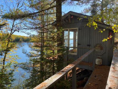 8481 Wakemup Narrows Cook MN 55771