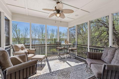 1750 Lucy Ridge Court Chanhassen MN 55317