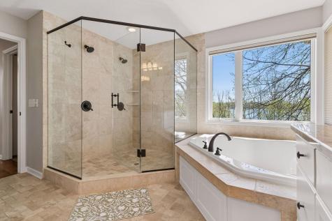 1750 Lucy Ridge Court Chanhassen MN 55317