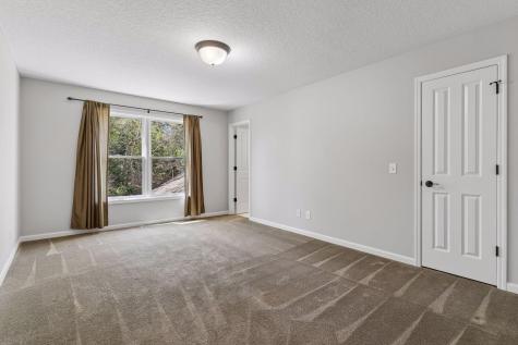 1750 Lucy Ridge Court Chanhassen MN 55317
