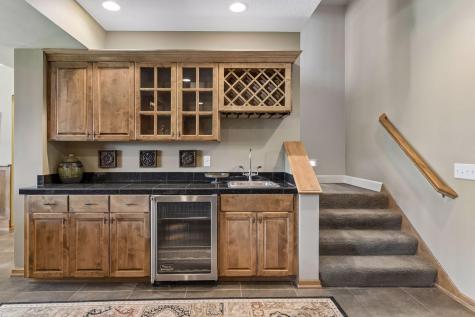 1750 Lucy Ridge Court Chanhassen MN 55317