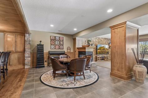 1750 Lucy Ridge Court Chanhassen MN 55317