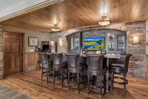 1750 Lucy Ridge Court Chanhassen MN 55317