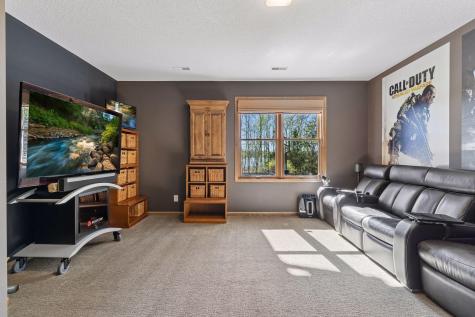 1750 Lucy Ridge Court Chanhassen MN 55317