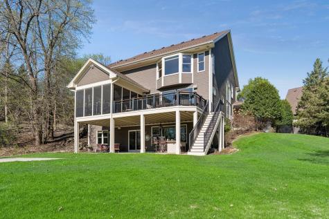 1750 Lucy Ridge Court Chanhassen MN 55317