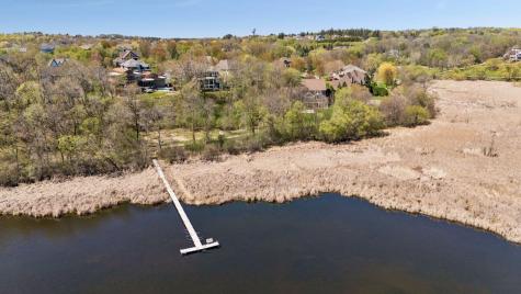 1750 Lucy Ridge Court Chanhassen MN 55317