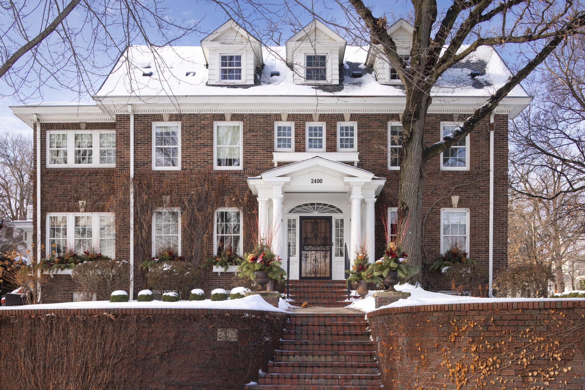 2400 W Lake Of The Isles Parkway Minneapolis MN 55405