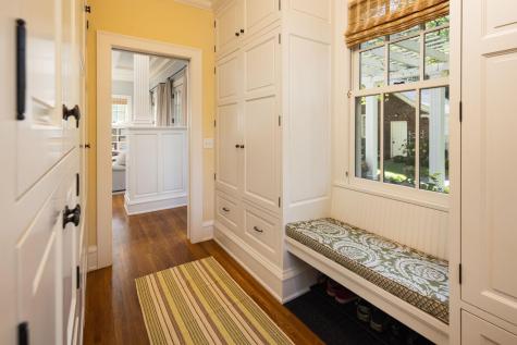 2400 W Lake Of The Isles Parkway Minneapolis MN 55405