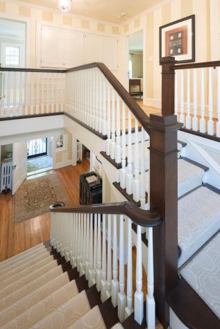 2400 W Lake Of The Isles Parkway Minneapolis MN 55405