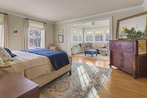 2400 W Lake Of The Isles Parkway Minneapolis MN 55405