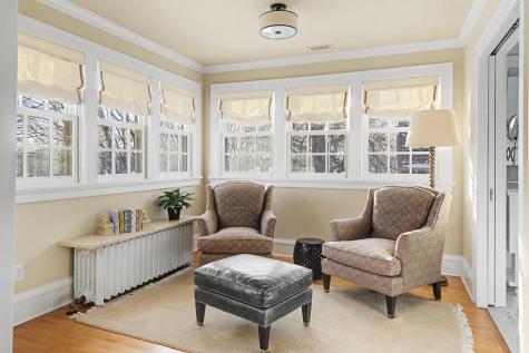 2400 W Lake Of The Isles Parkway Minneapolis MN 55405