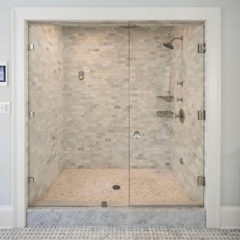 2400 W Lake Of The Isles Parkway Minneapolis MN 55405