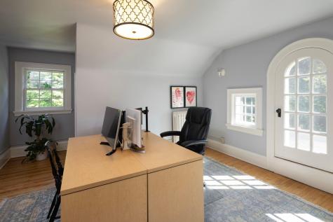 2400 W Lake Of The Isles Parkway Minneapolis MN 55405