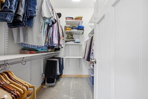 3878 3rd Street E West Fargo ND 58078