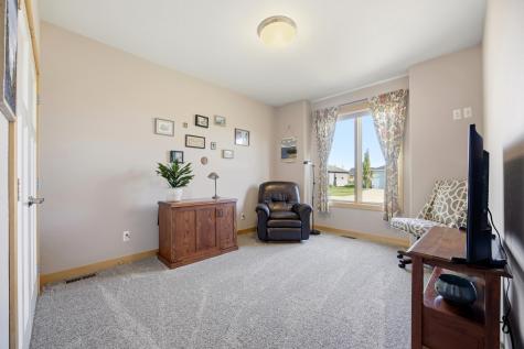 3878 3rd Street E West Fargo ND 58078