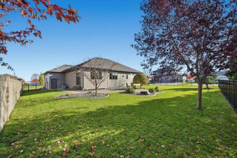 3878 3rd Street E West Fargo ND 58078