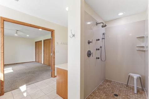 70 Valley Lane Hastings MN 55033