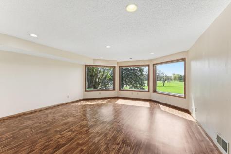 70 Valley Lane Hastings MN 55033
