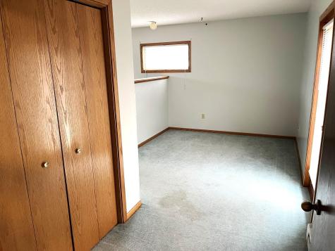 1318 W Chestnut Avenue Olivia MN 56277