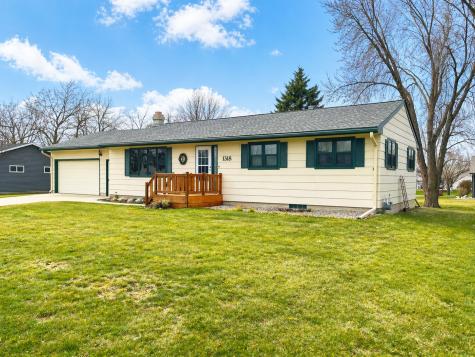 1318 W Chestnut Avenue Olivia MN 56277