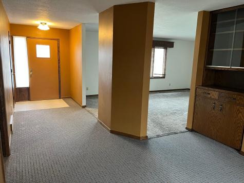 1318 W Chestnut Avenue Olivia MN 56277