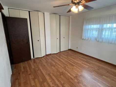 1318 W Chestnut Avenue Olivia MN 56277