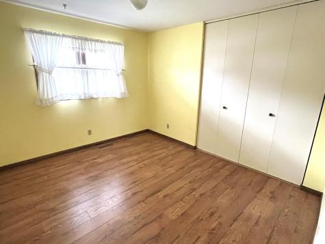 1318 W Chestnut Avenue Olivia MN 56277
