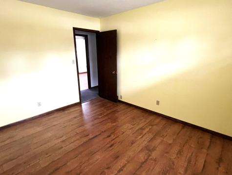 1318 W Chestnut Avenue Olivia MN 56277