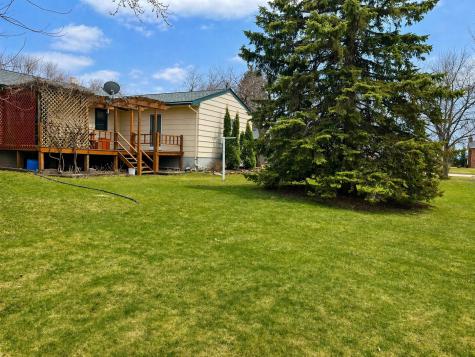 1318 W Chestnut Avenue Olivia MN 56277