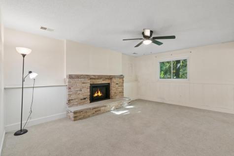 75 Pleasant Lane E Excelsior MN 55331