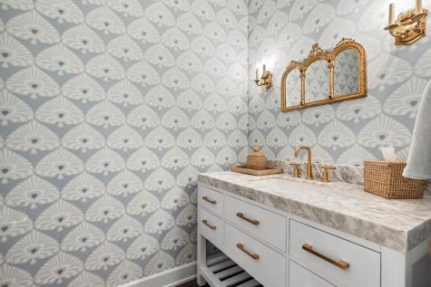 7070 Highland Court Eden Prairie MN 55346