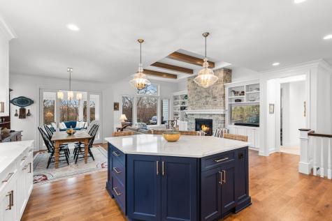 7070 Highland Court Eden Prairie MN 55346