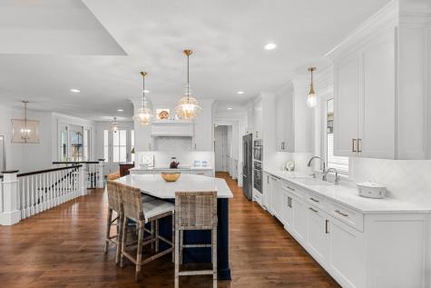 7070 Highland Court Eden Prairie MN 55346