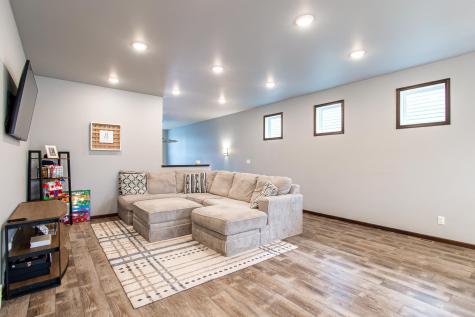 789 Albert Drive W West Fargo ND 58078