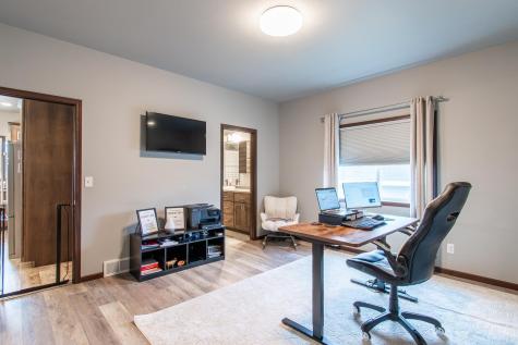 789 Albert Drive W West Fargo ND 58078