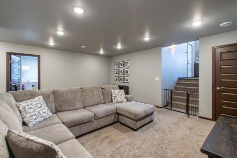 789 Albert Drive W West Fargo ND 58078