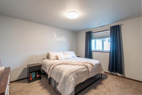789 Albert Drive W West Fargo ND 58078