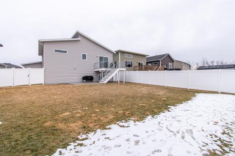 789 Albert Drive W West Fargo ND 58078