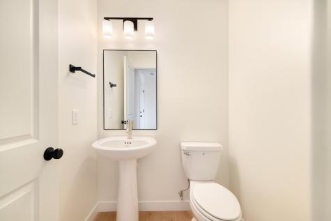 7715 Cub Creek Way Horace ND 58047