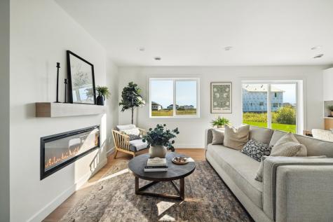 7715 Cub Creek Way Horace ND 58047